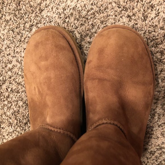 UGG Bailey button triplet tall chestnut boots - Picture 7 of 11